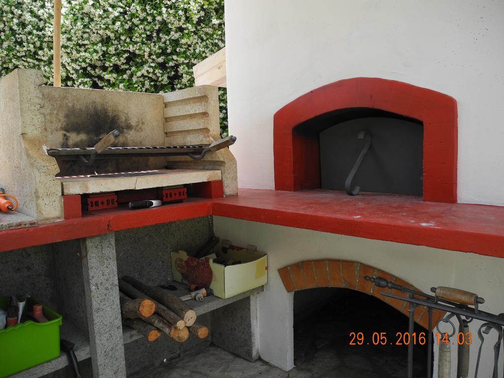 טרצ'ינה Green House מראה חיצוני תמונה